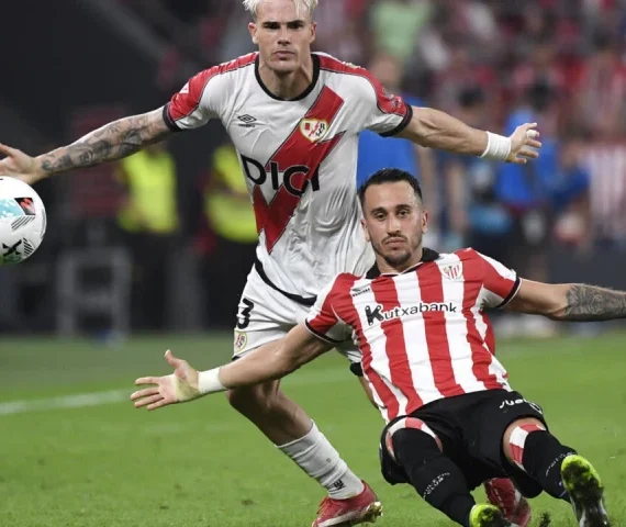 rayo vallecano s pep chavarria and athletic bilbao s alex berenguer r in la liga action in bilbao