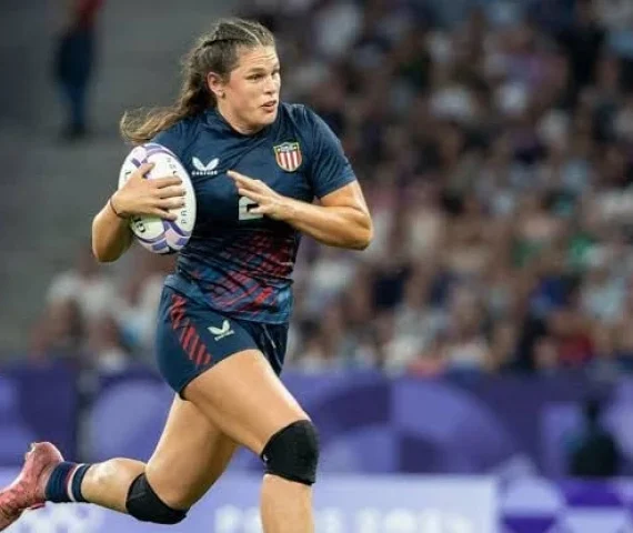 ilona maher c has given women s rugby a huge platform to build on through her social media presence and promotion of body positivity photo afp