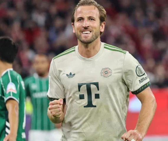 bayern munich s english forward harry kane celebrates scoring his 100th goal for the bundesliga giants photo afp