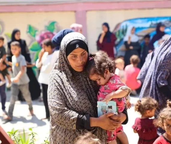 aid agencies push for full access to gaza