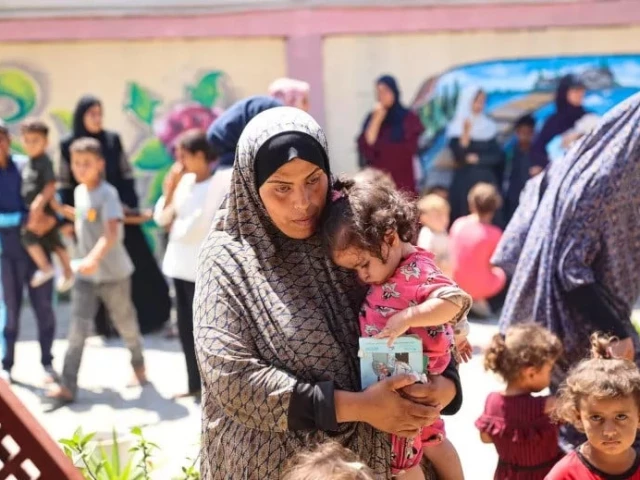 aid agencies push for full access to gaza