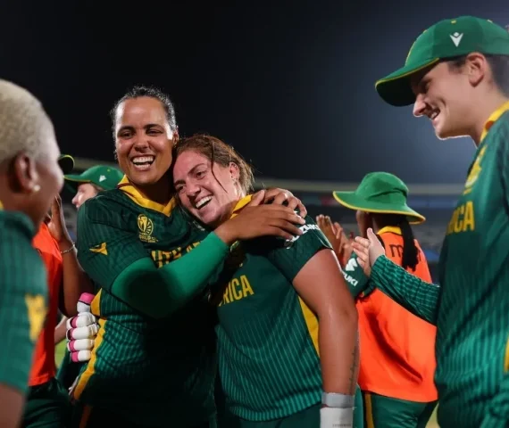 nadine de klerk unleashed a blistering 84 not out off 54 balls smashing 8 fours and 5 sixes to guide south africa to a thrilling three wicket victory over india photo icc